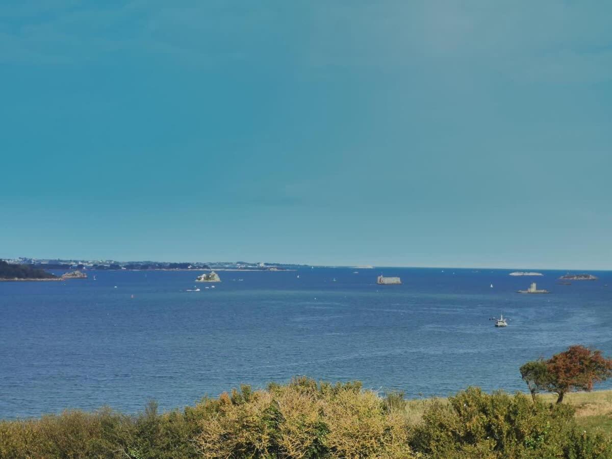 Kermartin - Maison De Famille Avec Vue Sur La Baie De Morlaix Plouézocʼh Eksteriør billede