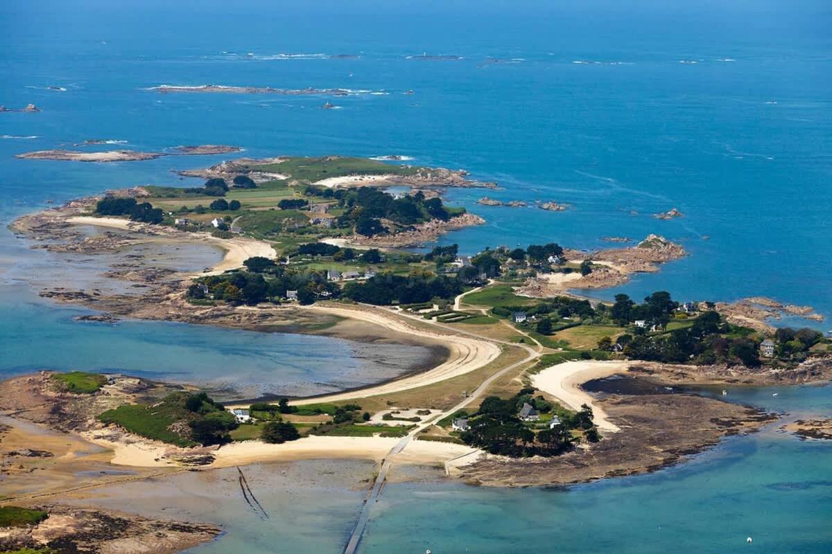 Kermartin - Maison De Famille Avec Vue Sur La Baie De Morlaix Plouézocʼh Eksteriør billede