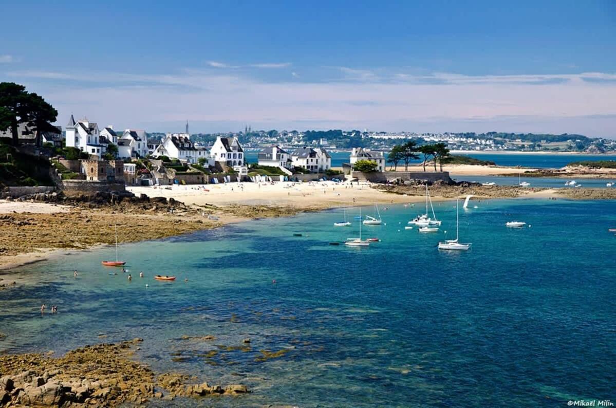 Kermartin - Maison De Famille Avec Vue Sur La Baie De Morlaix Plouézocʼh Eksteriør billede