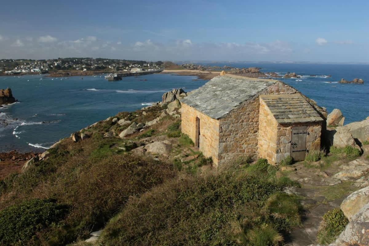 Kermartin - Maison De Famille Avec Vue Sur La Baie De Morlaix Plouézocʼh Eksteriør billede